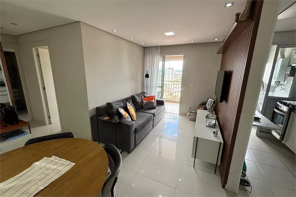 Apartamento à venda com 2 quartos, sendo 1 suíte,  em Vila Sônia, São Paulo, SP