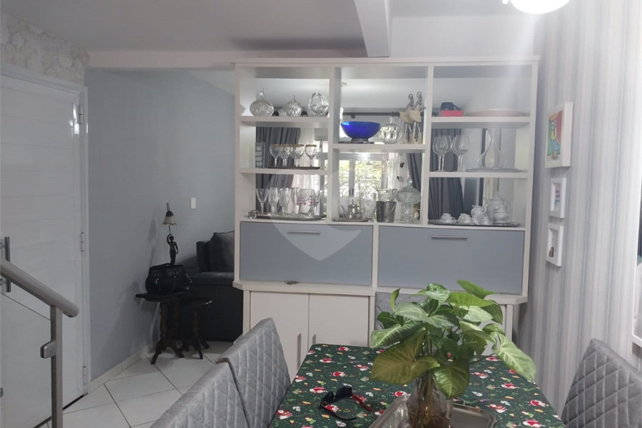 Sobrado à venda com 3 suítes em Tremembé, São Paulo, SP