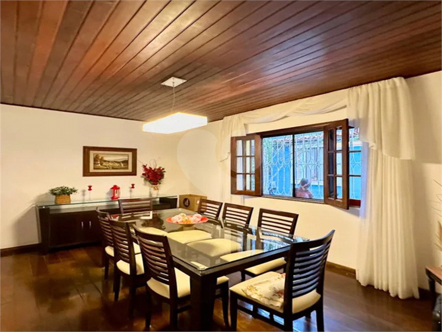 Casa de Vila à venda com 4 quartos, sendo 2 suítes,  em Botafogo, Rio de Janeiro, RJ