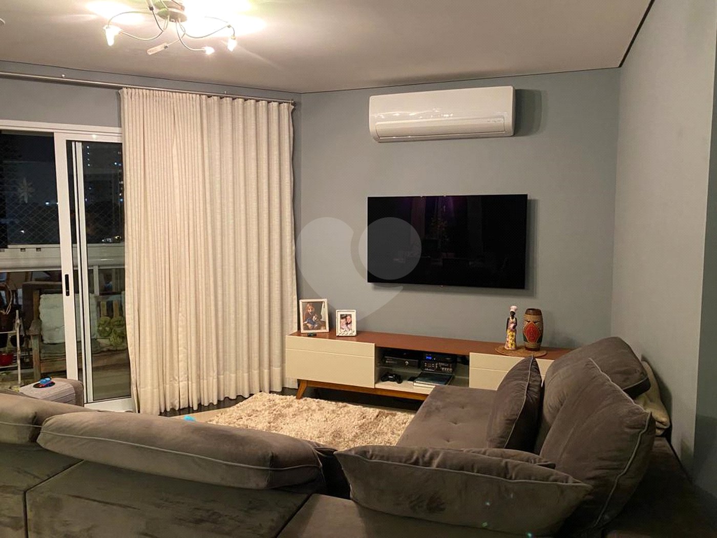 Apartamento à venda com 3 suítes em Santa Teresinha, São Paulo, SP