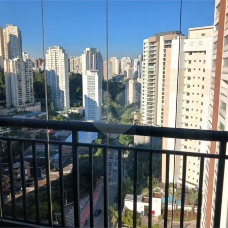 Apartamento para alugar com 2 quartos, sendo 1 suíte,  em Vila Andrade, São Paulo, SP