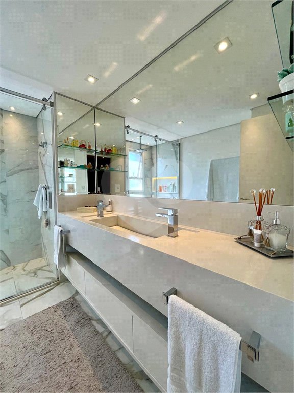 Apartamento à venda com 4 quartos, sendo 3 suítes, em Morumbi, São Paulo, SP