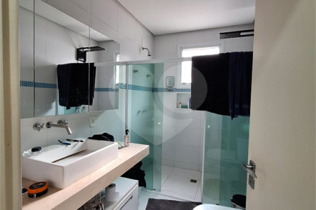 Casa à venda com 3 suítes no condomínio Villaggio Capriccio, Louveira - SP