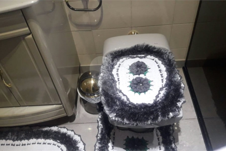 Sobrado à venda com 3 quartos, sendo 1 suíte, em Vila Milton, Guarulhos, SP