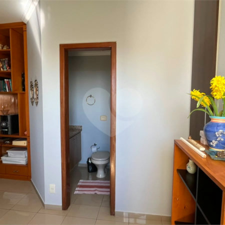 Apartamento à venda com 2 suítes em Quilombo, Cuiabá, MT