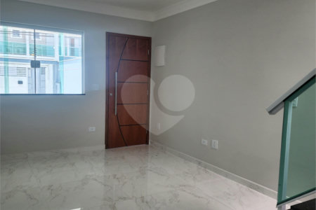 Sobrado à venda com 3 quartos, sendo 1 suíte, em Parque Vitória, São Paulo, SP