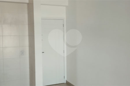Apartamento à venda com 2 quartos, sendo 1 suíte, em Vila Macia, Itapetininga, SP