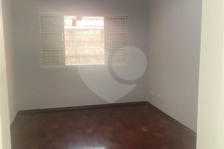 Sobrado à venda ou para alugar com 3 quartos, sendo 1 suíte, no Centro, Salto, SP