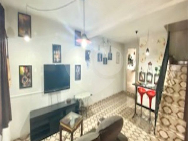 Sobrado à venda com 3 quartos em Santana, São Paulo, SP