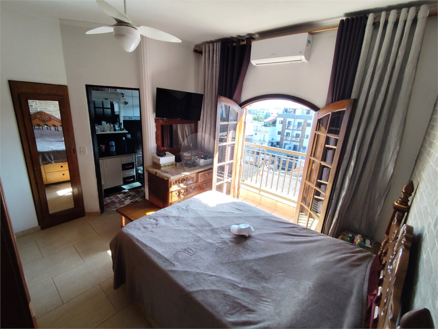 Cobertura à venda com 3 quartos, sendo 1 suíte,  em Vila Camilópolis, Santo André, SP