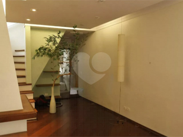Casa à venda com 3 quartos, sendo 2 suítes,  em Santana, São Paulo, SP