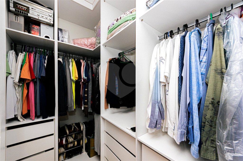 Apartamento à venda com 2 quartos, sendo 1 suíte, em Água Branca, São Paulo, SP