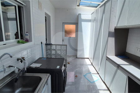 Casa à venda com 4 quartos, sendo 2 suítes,  no condomínio Aromaz, São Bernardo do Campo - SP