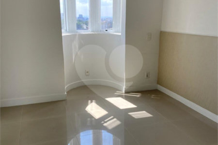 Apartamento à venda com 3 suítes no Centro, Santo André, SP