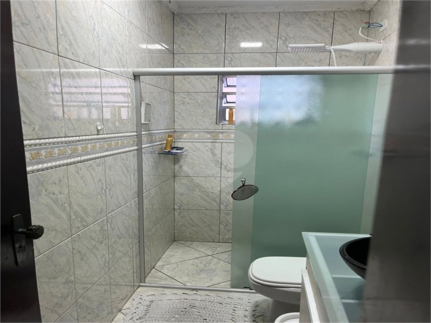 Sobrado à venda com 3 quartos, sendo 1 suíte, em Vila Galvão, Guarulhos, SP