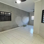 Casa à venda com 3 quartos, sendo 1 suíte,  em Ipê, Três Lagoas, MS