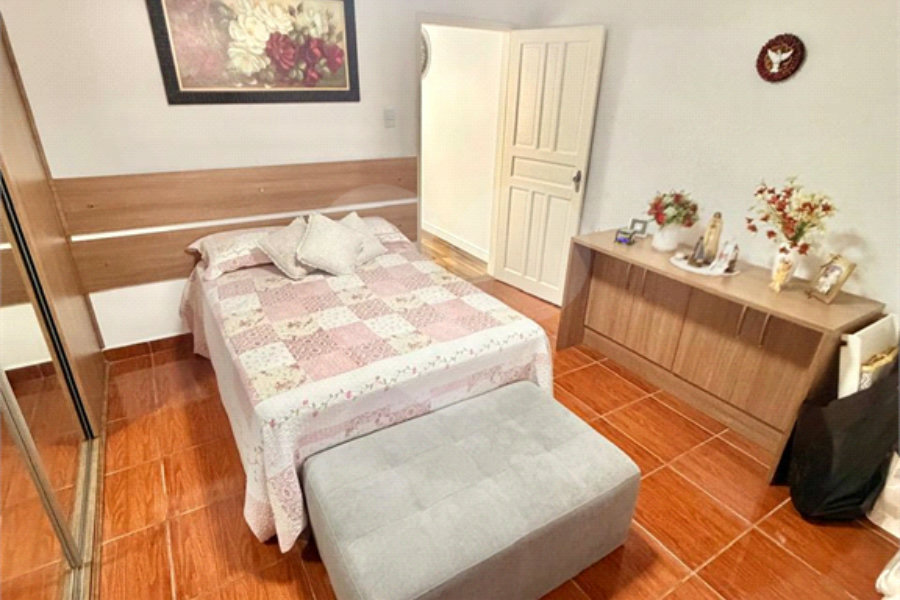 Casa à venda com 3 quartos em Cangaíba, São Paulo, SP