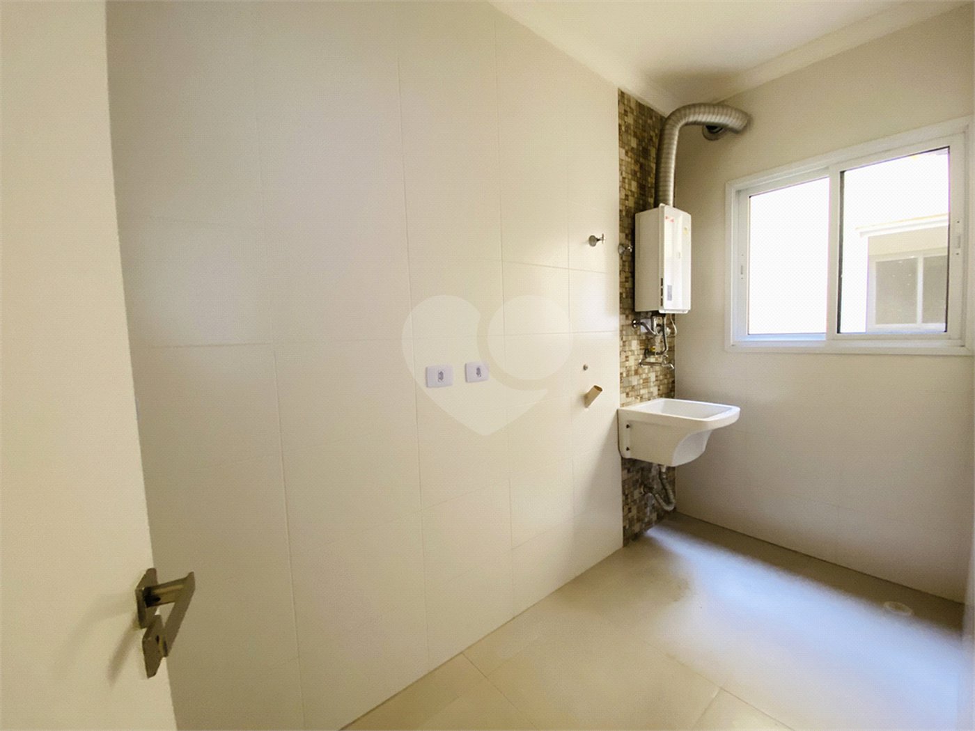 Apartamento à venda com 3 quartos, sendo 1 suíte, em Baeta Neves, São Bernardo do Campo, SP