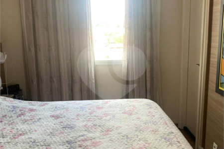 Casa à venda com 3 quartos, sendo 1 suíte,  no condomínio Vida Verde 1, Suzano - SP