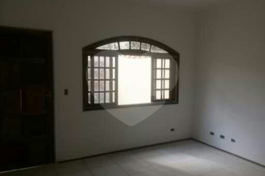 Sobrado à venda com 3 quartos, sendo 2 suítes, em Butantã, São Paulo, SP