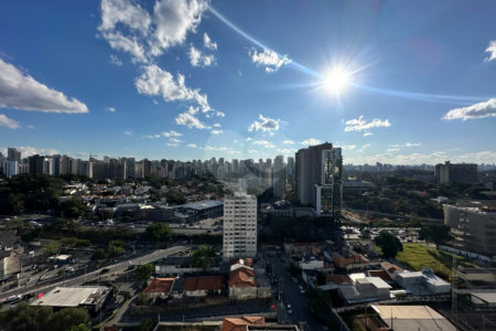 Apartamento à venda com 3 quartos, sendo 2 suítes, em Vila Clementino, São Paulo, SP