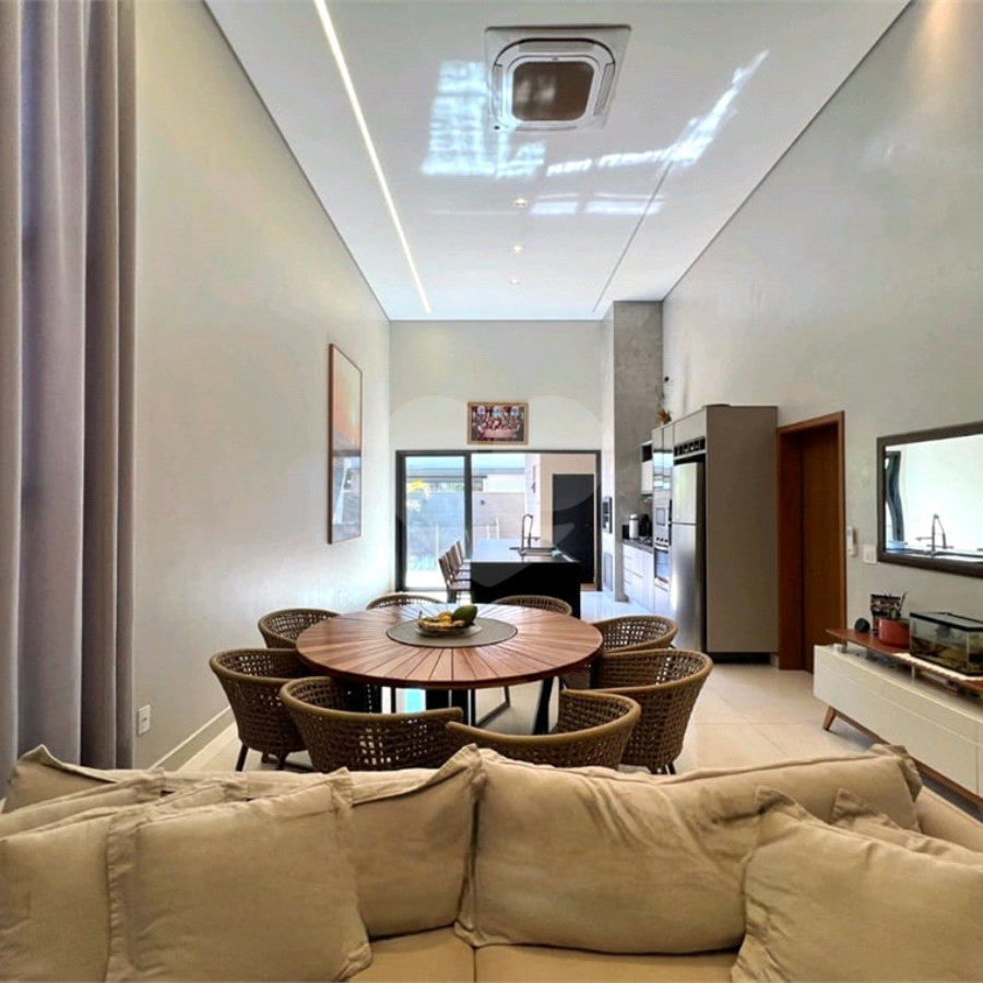 Casa à venda com 3 suítes no condomínio Praça dos Pássaros, Ribeirão Preto - SP