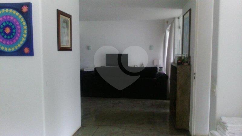 Sobrado à venda com 5 quartos, sendo 2 suítes,  em Instituto de Previdência, São Paulo, SP