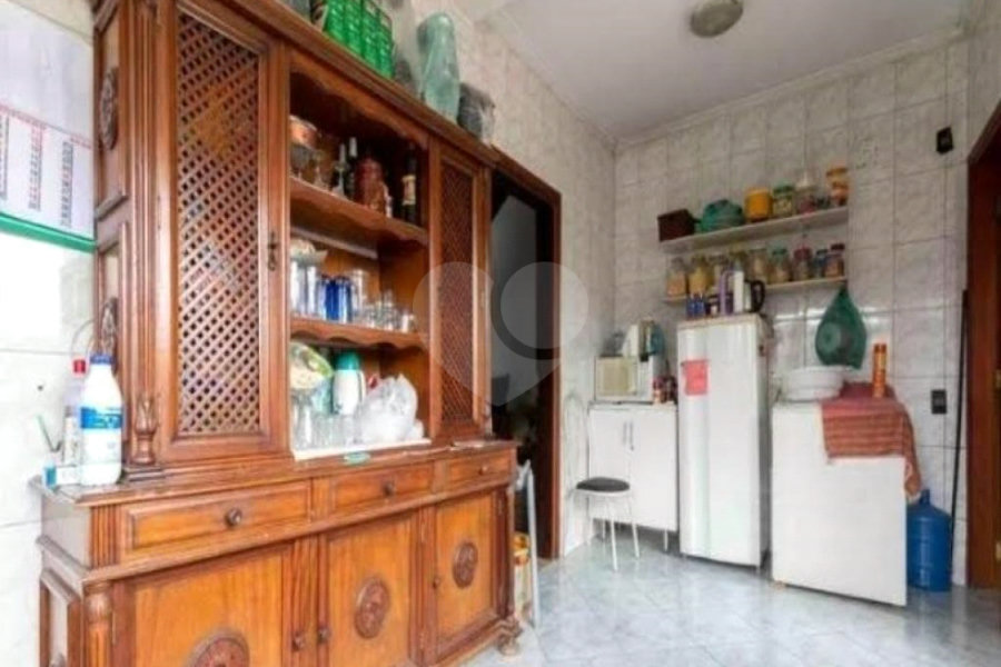 Casa à venda com 3 quartos, sendo 1 suíte, em Itaquera, São Paulo, SP