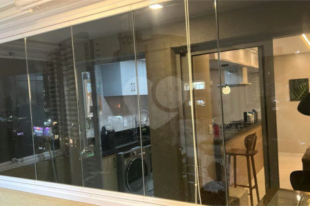 Apartamento à venda com 2 quartos, sendo 1 suíte, no Centro, Santo André, SP