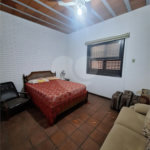 Casa à venda com 3 quartos, sendo 1 suíte, no Centro, Vinhedo, SP