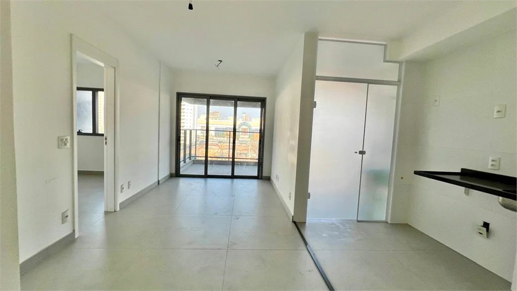 Apartamento à venda com 1 quarto em Santo Amaro, São Paulo, SP
