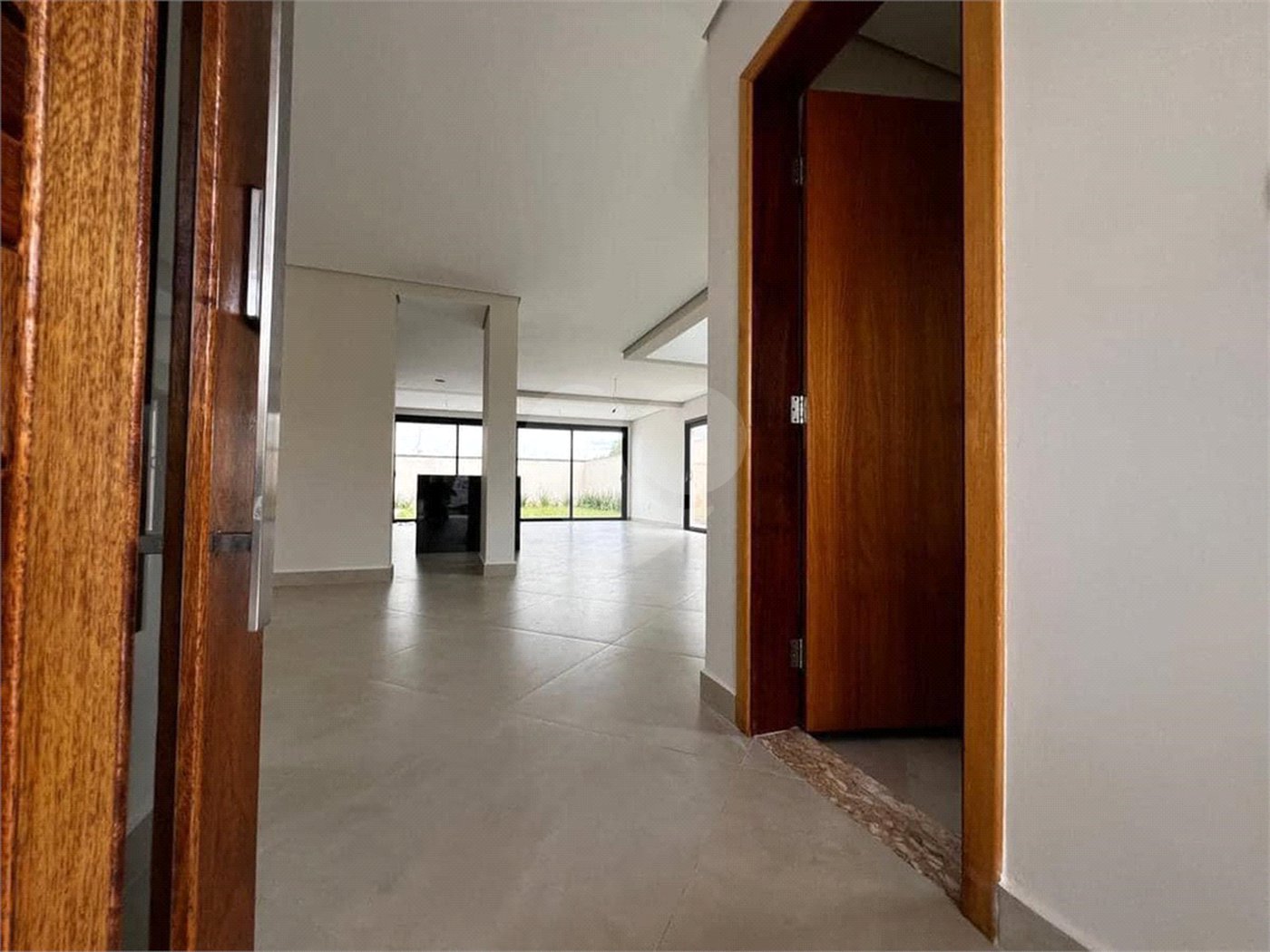 Casa à venda com 3 suítes no condomínio Residencial Jardim Villa Verona, Sorocaba - SP