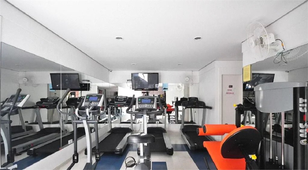 Apartamento à venda com 3 quartos, sendo 1 suíte, em Vila Andrade, São Paulo, SP