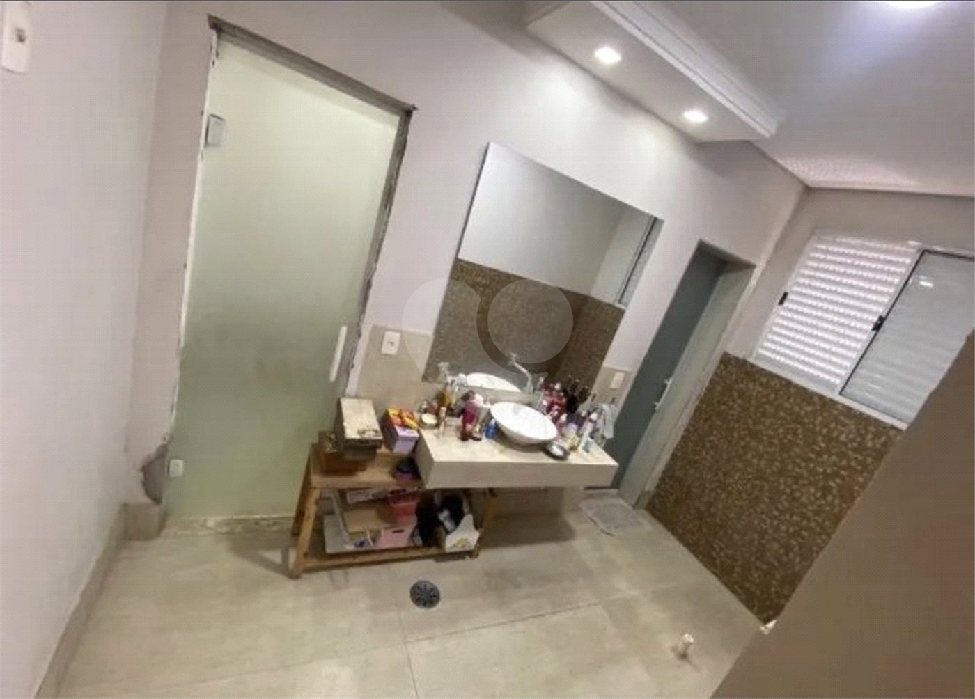 Sobrado à venda com 5 quartos em Santa Maria, Osasco, SP