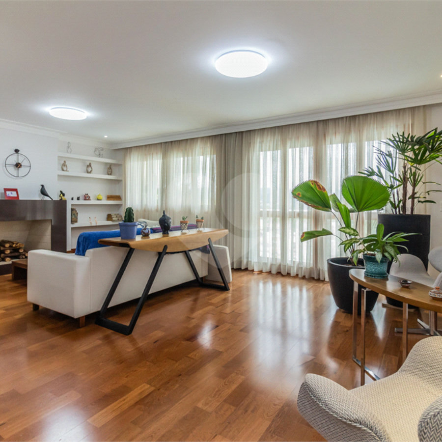 Casa à venda com 3 quartos, sendo 1 suíte, em Tucuruvi, São Paulo, SP