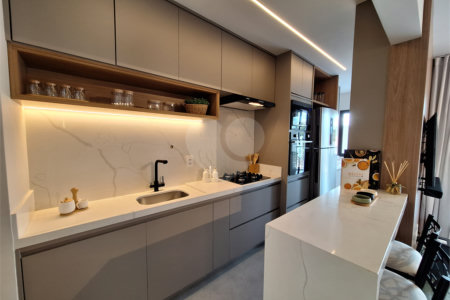 Apartamento à venda com 3 quartos, sendo 1 suíte,  no Centro, Vinhedo, SP