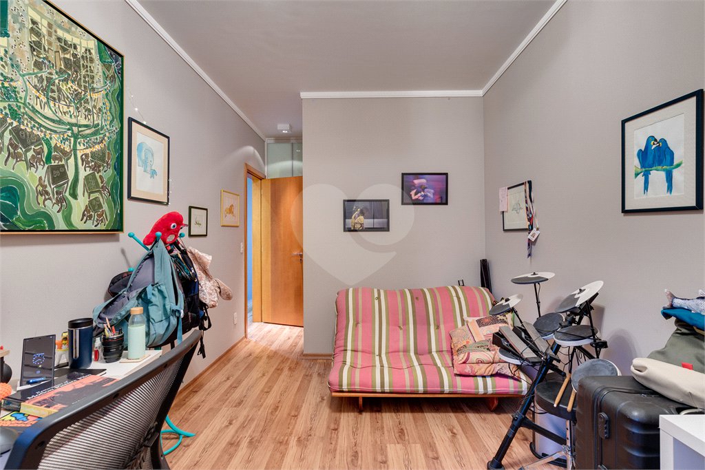 Casa à venda com 3 suítes no condomínio Villa Splendore, São Paulo - SP