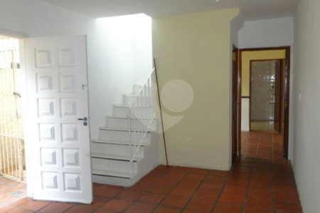 Sobrado à venda com 3 quartos, sendo 1 suíte,  em Cidade Monções, São Paulo, SP
