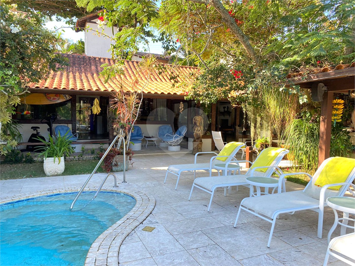 Casa à venda com 6 quartos, sendo 4 suítes, em Canto, Armação dos Búzios, RJ