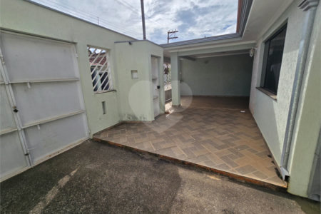 Casa à venda com 3 quartos em Vila Aparecida, Itapetininga, SP