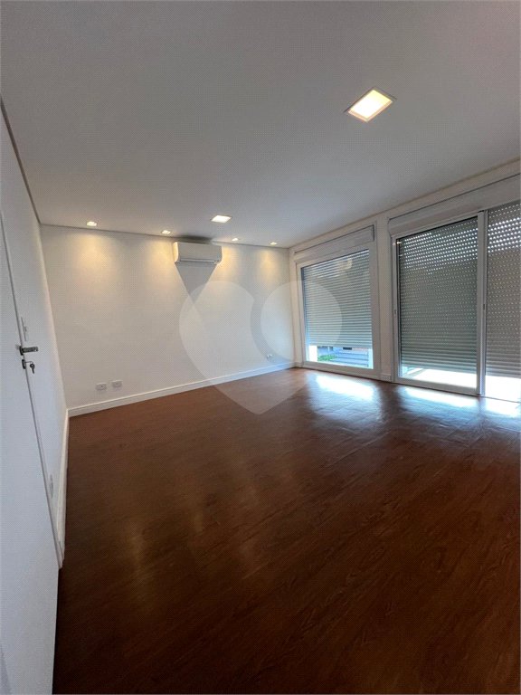 Casa à venda com 3 suítes no condomínio Bella Cittá Mogi das Cruzes, Mogi das Cruzes - SP