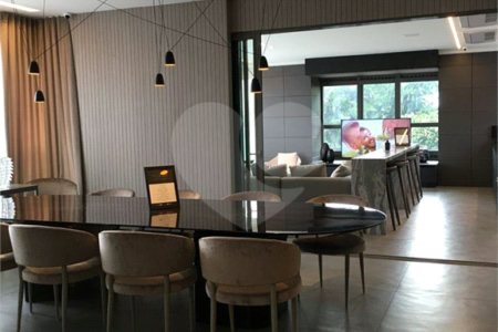 Apartamento à venda com 4 suítes em Vila Gomes Cardim, São Paulo, SP