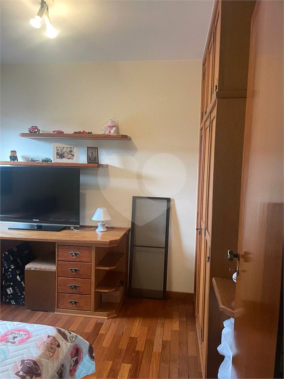 Sobrado à venda com 4 quartos, sendo 1 suíte, em Tremembé, São Paulo, SP