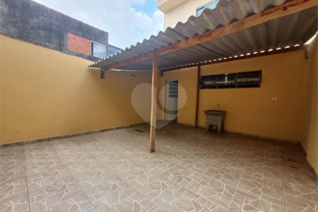 Sobrado à venda com 2 quartos em Jardim Guaíba, Sorocaba, SP