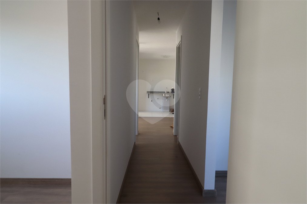 Apartamento à venda com 3 quartos, sendo 1 suíte, em Vila Anastácio, São Paulo, SP