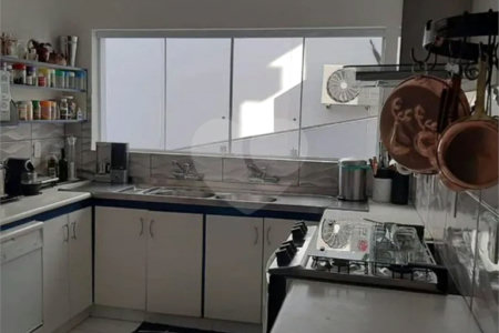 Casa à venda com 5 suítes em Parque dos Príncipes, São Paulo, SP