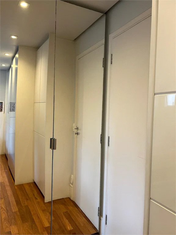 Apartamento à venda com 2 quartos, sendo 1 suíte, em Vila Andrade, São Paulo, SP