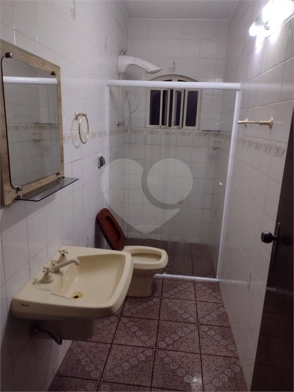 Casa à venda com 3 quartos, sendo 1 suíte, em Jardim São Pedro, Mogi das Cruzes, SP