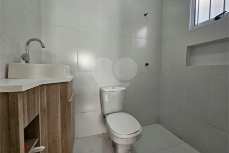 Casa Térrea à venda com 3 quartos, sendo 1 suíte,  em Villa Di Cesar, Mogi das Cruzes, SP