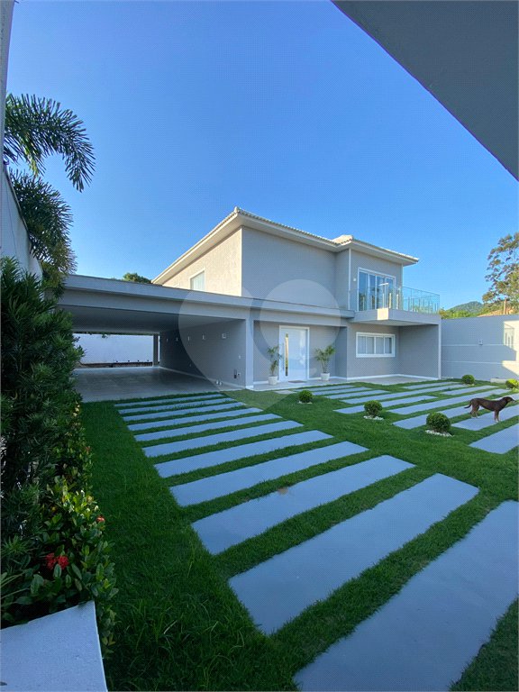 Casa à venda com 3 suítes no condomínio Ilha de Guaratiba Green, Rio de Janeiro - RJ